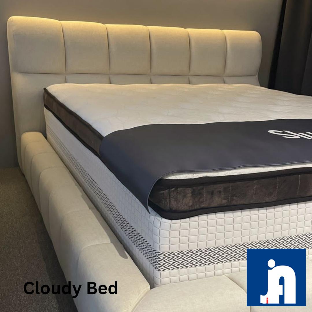 CLOUDY BED